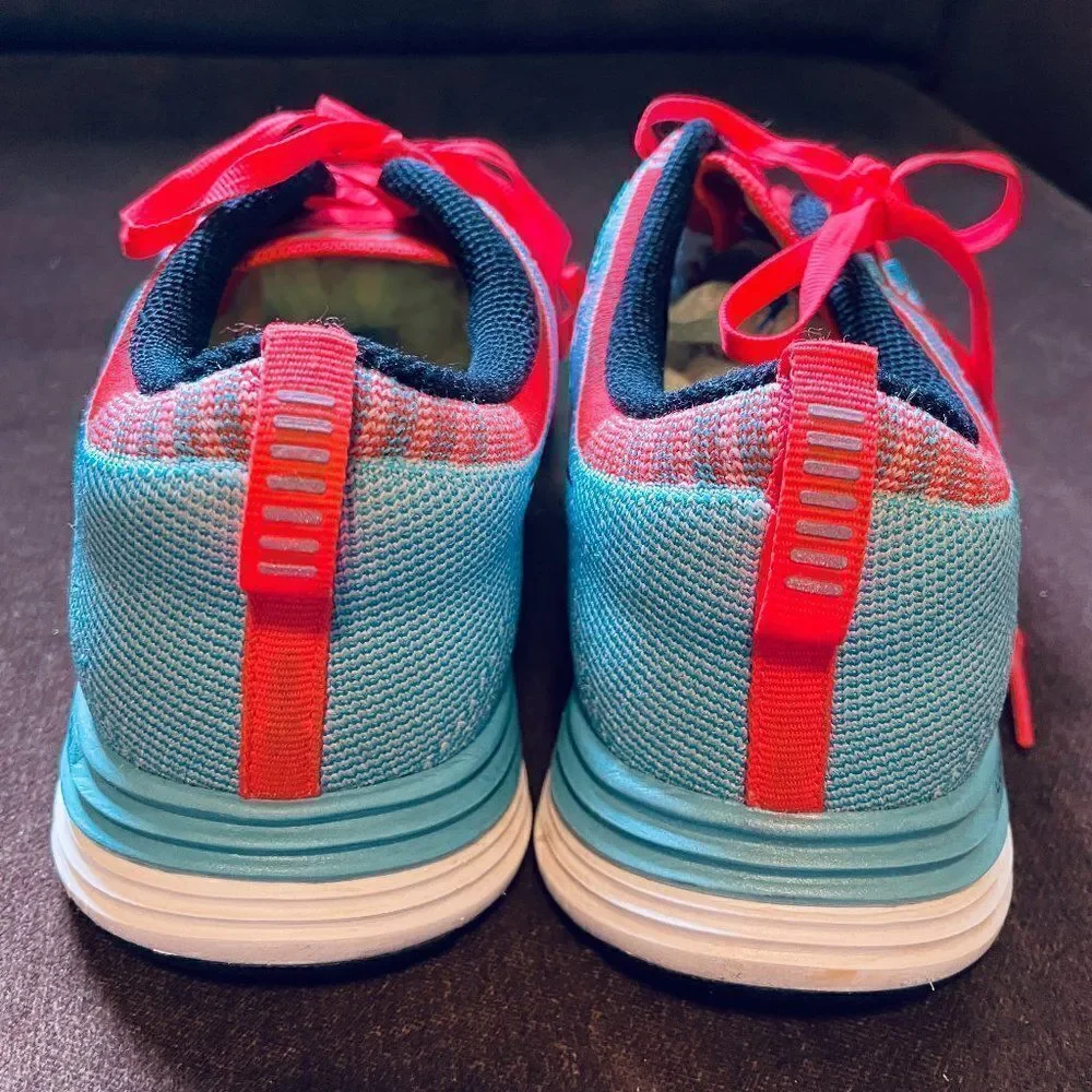 Excellent NIKE FLYKNIT Lunar 1 Blue Coral sz 8 US